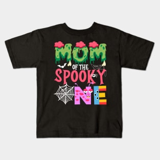 Mom Of The Spooky One Halloween First 1st Birthday Party Kids T-Shirt